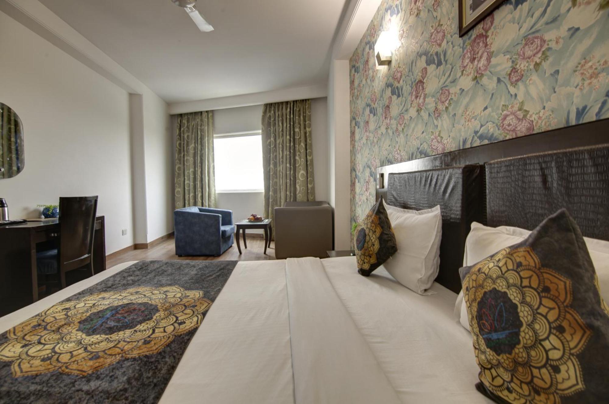 Hotel Venus Plaza 뉴델리 외부 사진